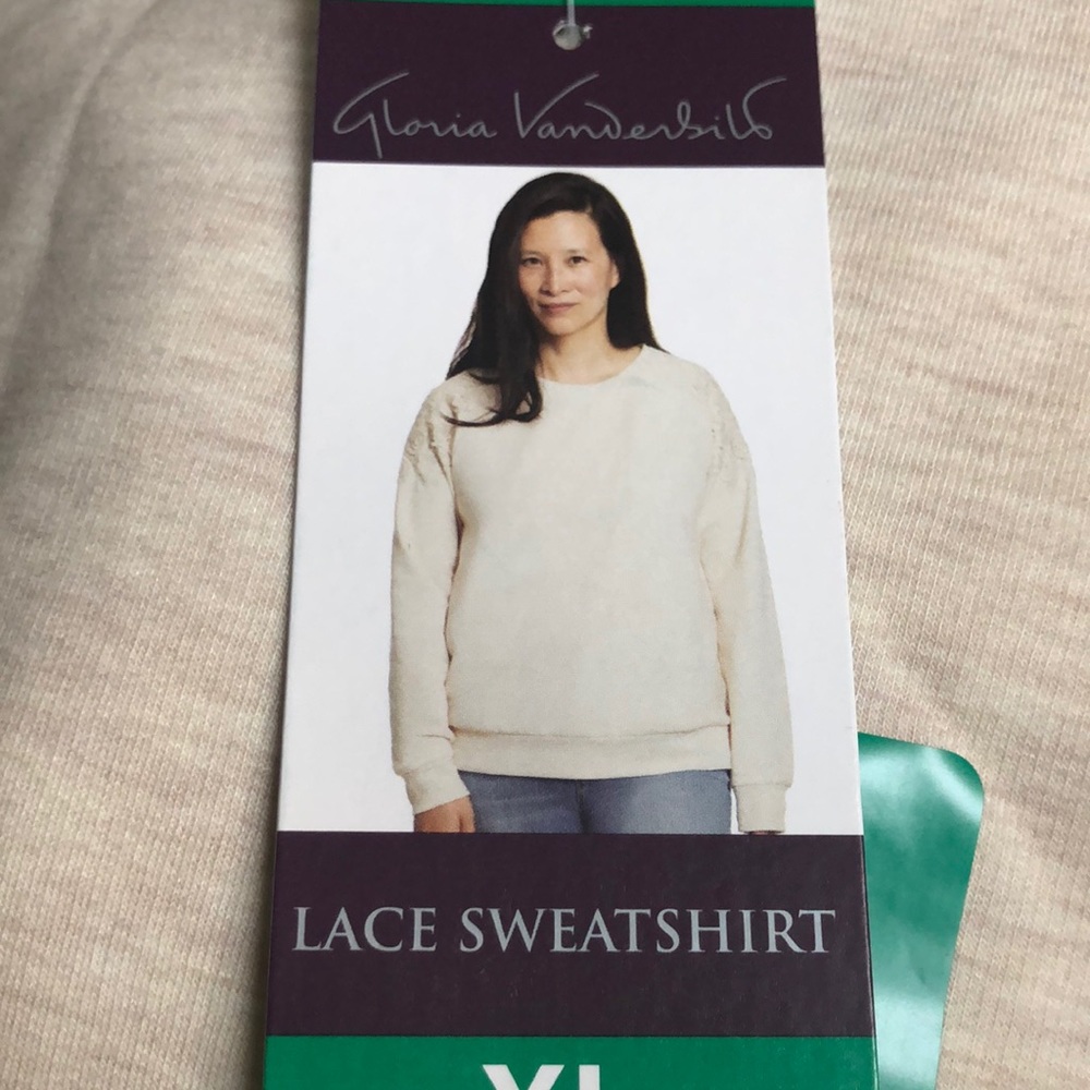 Lace Detailed Sweatshirt